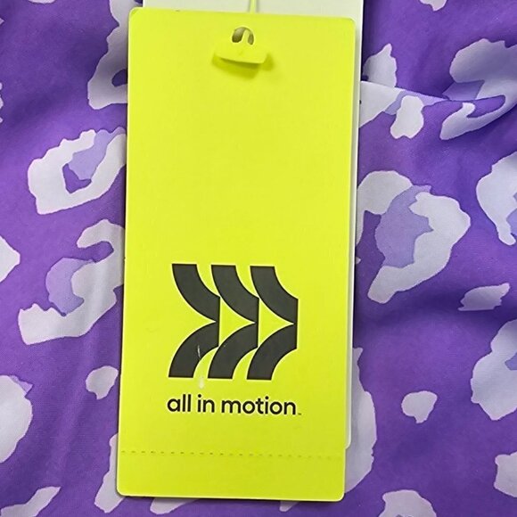 Women's Leopard Print Mid-Rise Run Shorts 3" | All in Motion | Medium - Picture 8 of 10